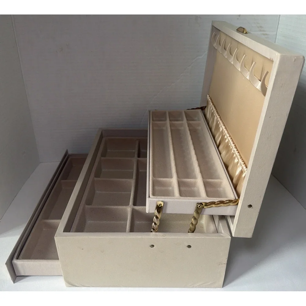 Vintage Mele 3-tier Jewelry Box Gold Trim/Cream With Taupe Interior
